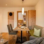 شقة Haus Schoenblick *