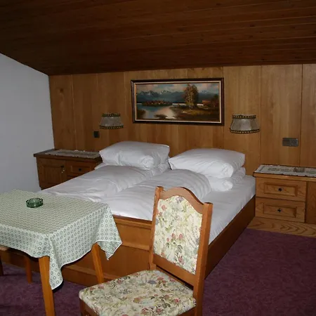 Haus Schoenblick * Ζέεφελντ