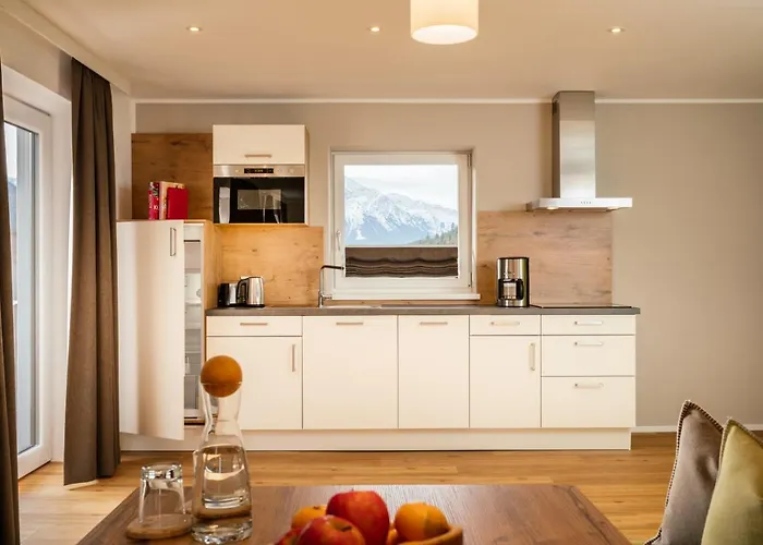 Apartment Haus Schoenblick Seefeld in Tirol